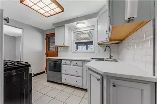 2337 Potomac Ave, Pittsburgh, PA 15216 - Photo 8