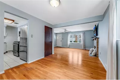 2337 Potomac Ave, Pittsburgh, PA 15216 - Photo 16