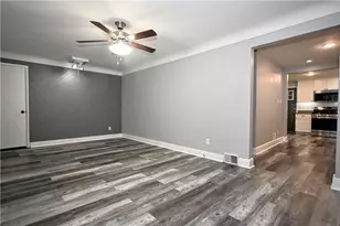 1311 Scenery Dr, Elizabeth Twp/Boro, PA 15037 - Photo 4