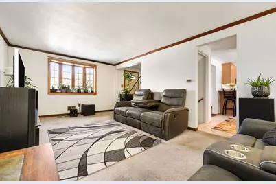 139 N Vireo Drive, Kennedy Township, PA 15136 - Photo 6