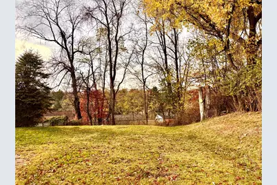 416 Penn Vista Dr, Pittsburgh, PA 15235 - Photo 2