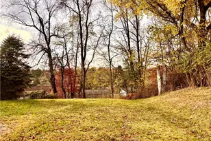 416 Penn Vista Dr, Pittsburgh, PA 15235 - Photo 2