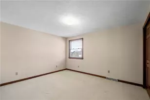 5513 Claytonia Dr, Bethel Park, PA 15102 - Photo 26