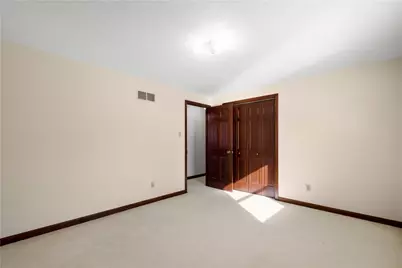 5513 Claytonia Dr, Bethel Park, PA 15102 - Photo 30