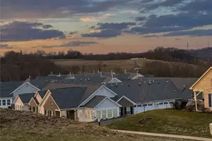 307 Spring Valley Dr, Jackson Township, PA 16063 - Photo 4