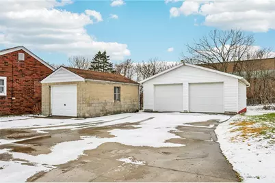 1111 Crowe Street, Shenango Township, PA 16101 - Photo 38