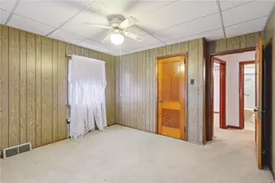 1111 Crowe St, Shenango Township, PA 16101 - Photo 24