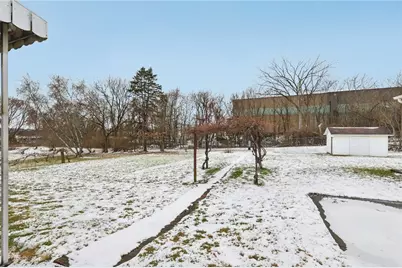 1111 Crowe Street, Shenango Township, PA 16101 - Photo 34