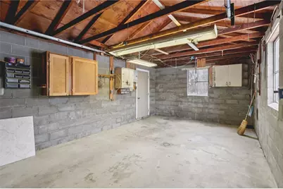 1111 Crowe Street, Shenango Township, PA 16101 - Photo 30