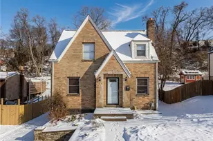 50 Sunrise Dr, Pittsburgh, PA 15236 - Photo 2