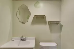 4028 Impala Dr, Pittsburgh, PA 15239 - Photo 34