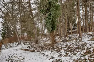 4028 Impala Dr, Pittsburgh, PA 15239 - Photo 20