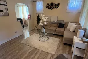 2027 Chalfant St, Pittsburgh, PA 15221 - Photo 4