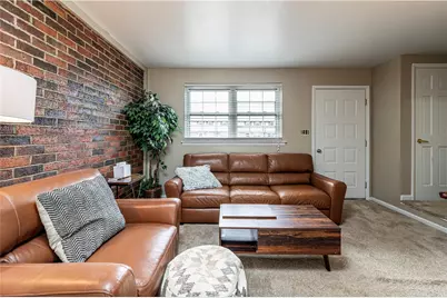 384 Northgate Dr #T, Washington Township, PA 15613 - Photo 2