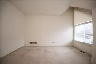 15 Ridgemead Fields Dr, Pittsburgh, PA 15147 - Photo 14