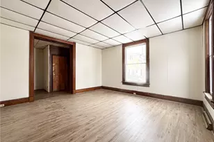 329 Park Ave, New Castle, PA 16101 - Photo 2