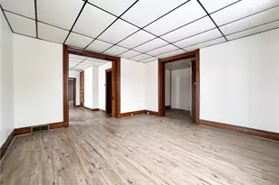 329 Park Ave, New Castle, PA 16101 - Photo 4