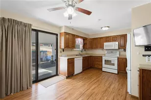 2515 Beverly Dr, Washington, PA 15301 - Photo 10