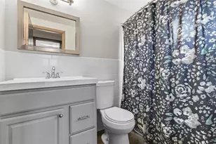 301 Amity Rd, Ross Twp, PA 15116 - Photo 12