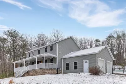 288 Wallrose Heights Rd, Economy, PA 15005 - Photo 1