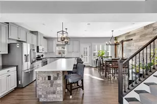 608 Amarth Ln, Cranberry Township, PA 16066 - Photo 10