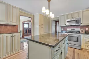 1195 4th St, Beaver, PA 15009 - Photo 16