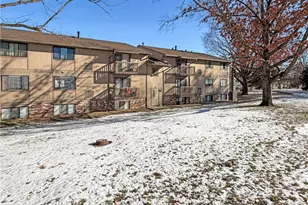 2467 Brook Ledge Rd, South Fayette, PA 15017 - Photo 2