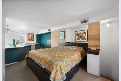 23 Seneca St, Pittsburgh, PA 15219 - Photo 10