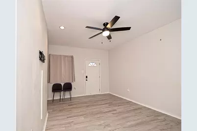 2336 Sidney St, Pittsburgh, PA 15203 - Photo 4