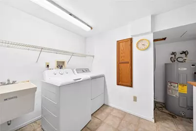 235 Shady Ln, Hempfield Township, PA 15601 - Photo 36