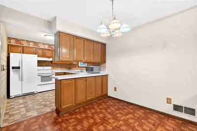 235 Shady Ln, Hempfield Township, PA 15601 - Photo 12