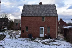 643 Royce Ave, Pittsburgh, PA 15243 - Photo 2