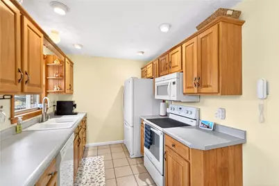 933 Newell Road, Fayette City, PA 15438 - Photo 4