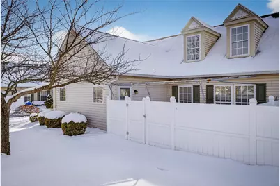 3503 Warwick Ct, Moon/Crescent Twp, PA 15108 - Photo 6