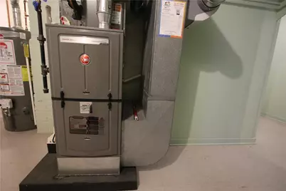 172 Maryal  Drive, Pittsburgh, PA 15236 - Photo 32