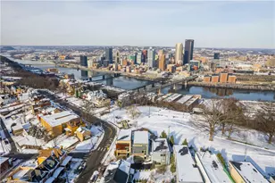 15 Bailey Park Ln, Pittsburgh, PA 15210 - Photo 2