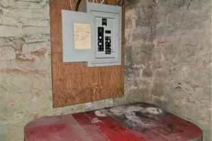 1602 6th Ave, Beaver Falls, PA 15010 - Photo 28