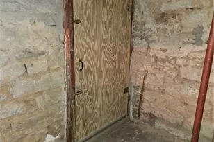 1602 6th Ave, Beaver Falls, PA 15010 - Photo 32