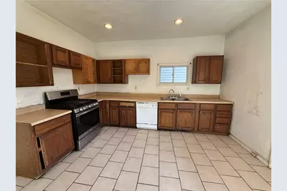 1205 Penn St, Pittsburgh, PA 15215 - Photo 8