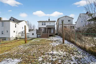 533 McCully St, White Oak, PA 15131 - Photo 6