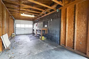 533 McCully St, White Oak, PA 15131 - Photo 8