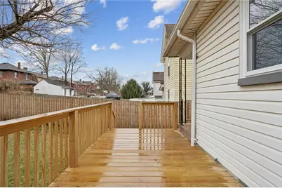 414 Guy St, Jeannette, PA 15644 - Photo 24