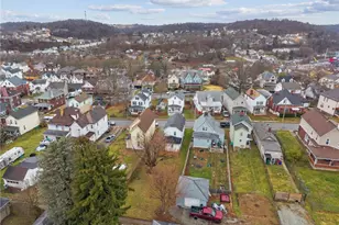 414 Guy St, Jeannette, PA 15644 - Photo 32