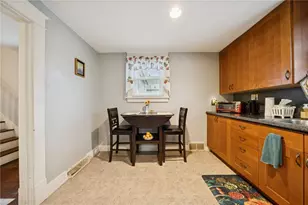 414 Guy St, Jeannette, PA 15644 - Photo 8