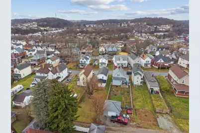 414 Guy St, Jeannette, PA 15644 - Photo 32