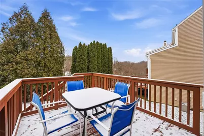 2671 Hunters Point Drive, Pittsburgh, PA 15090 - Photo 32