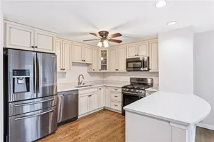 2671 Hunters Point Dr, Pittsburgh, PA 15090 - Photo 8