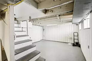 5256 Wickliff St, Pittsburgh, PA 15201 - Photo 38