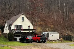 819 Howes Run Rd, Fawn Township, PA 15084 - Photo 18