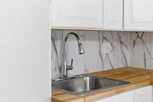 2252 Milligan Ave, Pittsburgh, PA 15218 - Photo 18